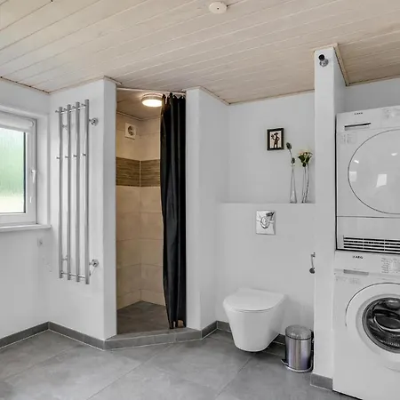 Lovely In With Sauna Дом отдыха *