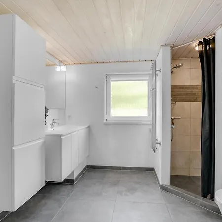 Lovely In With Sauna Дом отдыха *